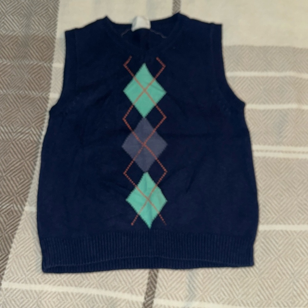 Sweater vest